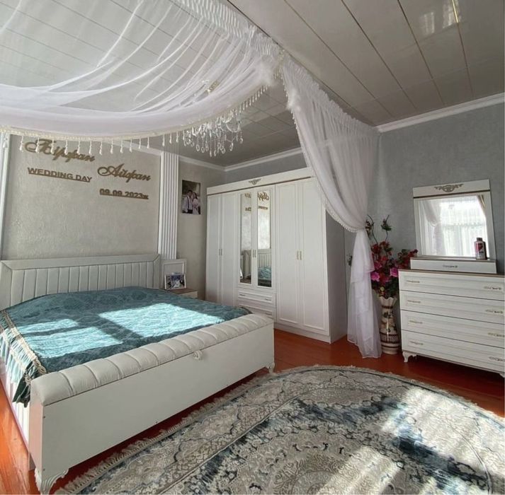 Спалный гарнитур