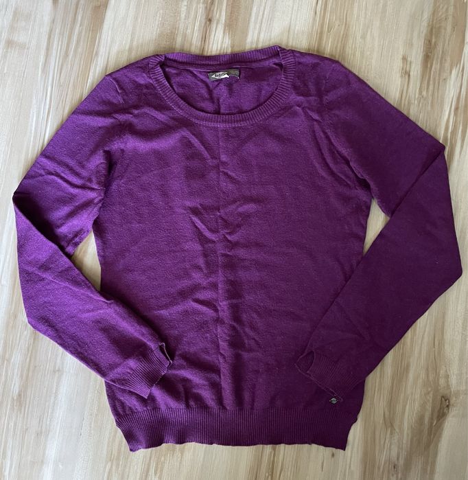 разпродажба пуловери