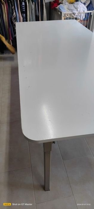 Mese reglabile cu picioare detasabile