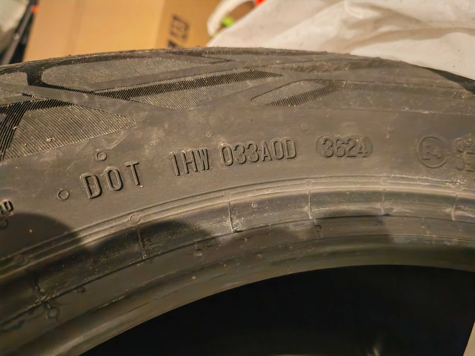 4 buc. anvelope CONTINENTAL EcoContact 6 215/55R17 94V