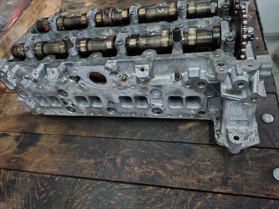 Глава за Мерцедес Спринтер / Mercedes Sprinter W906  2.2  CDI OM 651