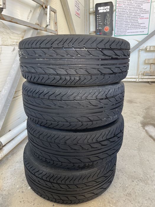 Продаю шины летние