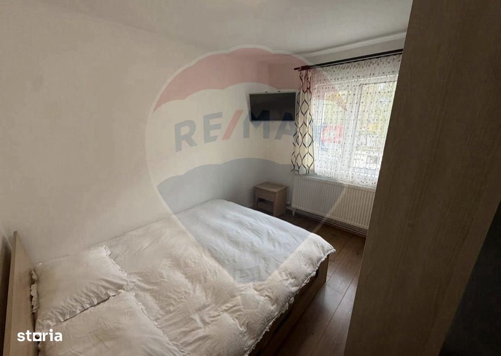 Apartament 3 camere de vânzare la preț de doua camere. Oferta ideală !