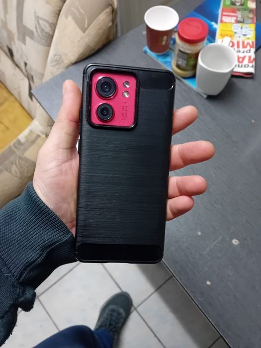 Telefon Motorola Edge 40 ÎN GARANTiE