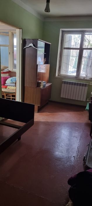 Продаётся Срочно 2 комнатная квартира