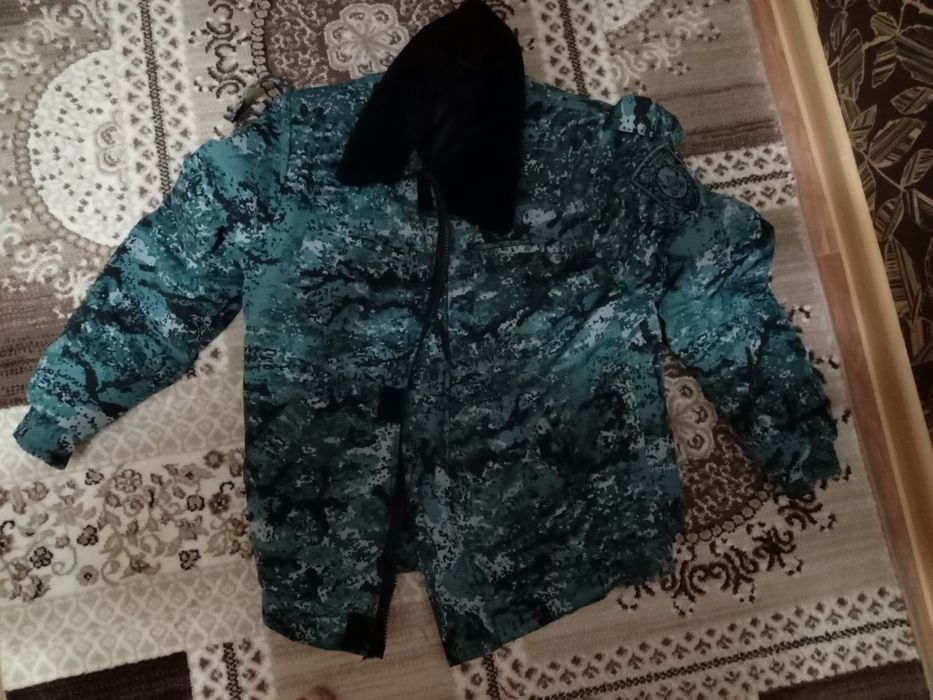 Продам  куртку  и китель МВД