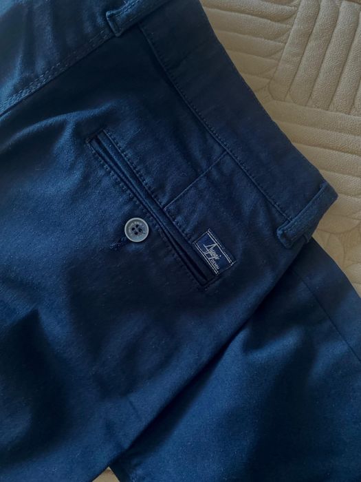 Продам брюки школьные