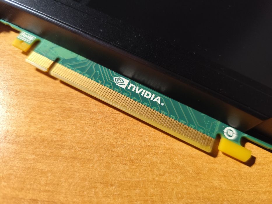 NVIDIA Quadro M4000 8GB GDDR5 | 256-bit | За SolidWorks, AutoCAD, Adobe