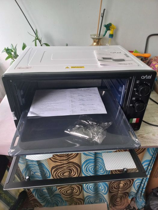 Электрическая печь Artel (духовка)