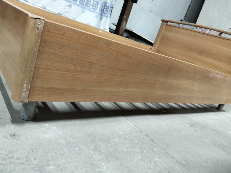 Кровать полуторка