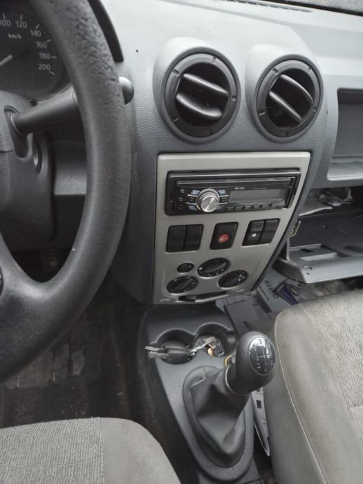 Dacia Logan van 2011