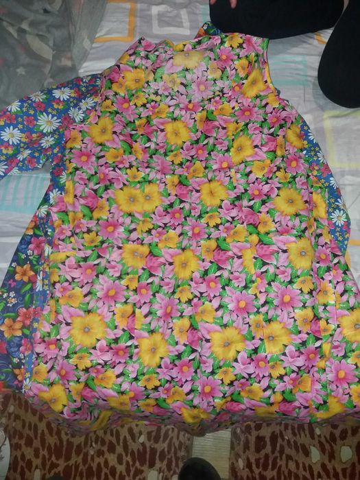 Продам  женские халаты