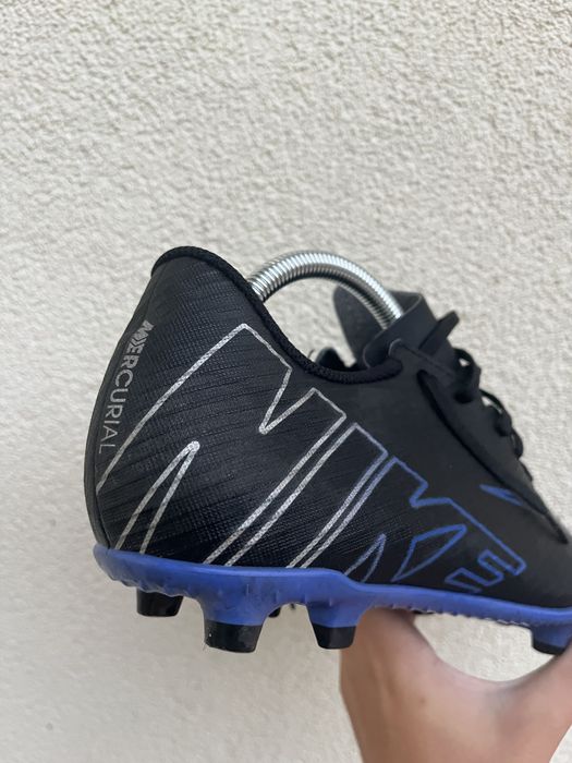 Футболни бутонки Nike Mercurial