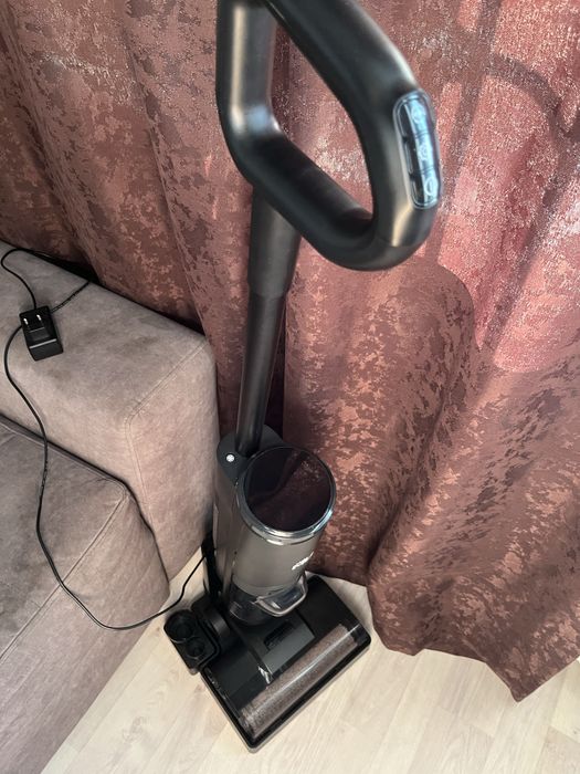 Продам моющий пылесос фирмы  MU