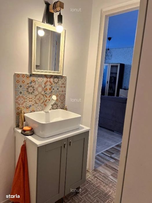 Oferim spre inchiriere casa/vila 4 camere