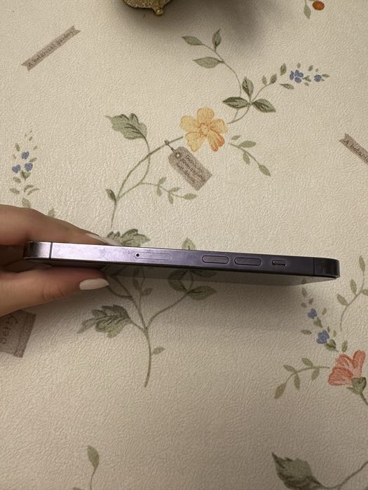 iPhone 14 pro ,256 гб