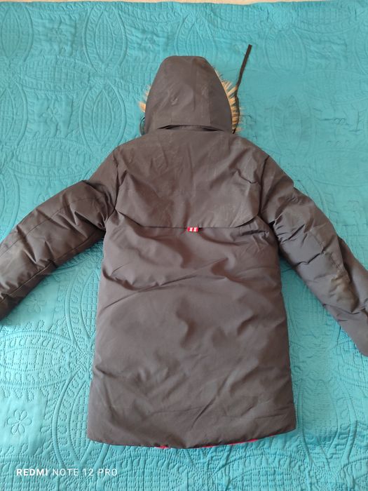 Продам зимнюю куртку на мальчика