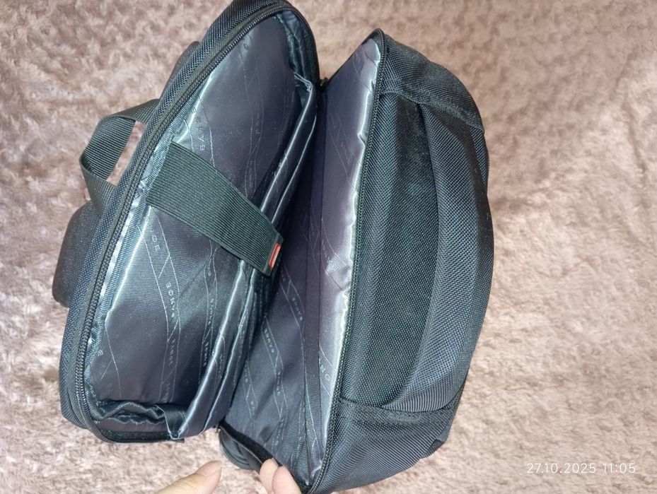 Продам новый черный рюкзак