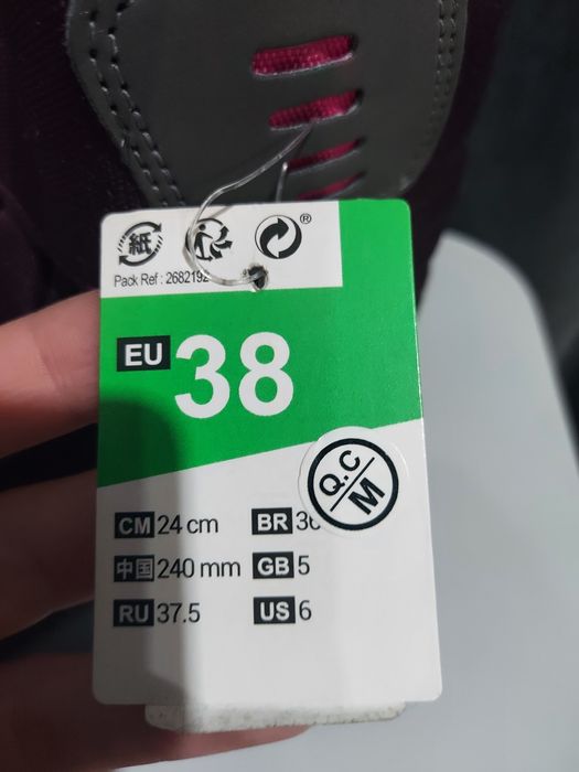 Ботинки зимние женские