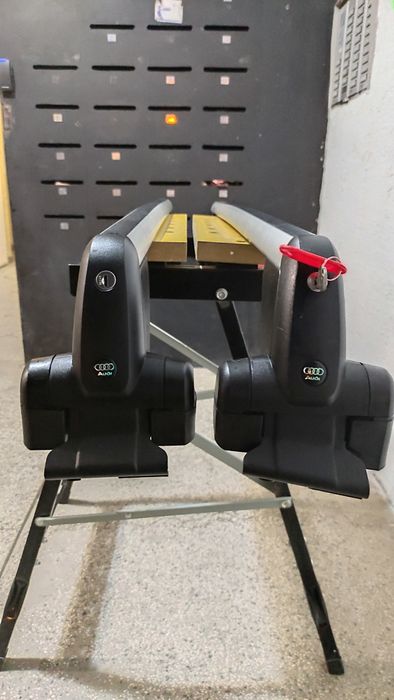 Audi A4 > B5  Багажник за покрив (напречни греди, релси, рейлинг)