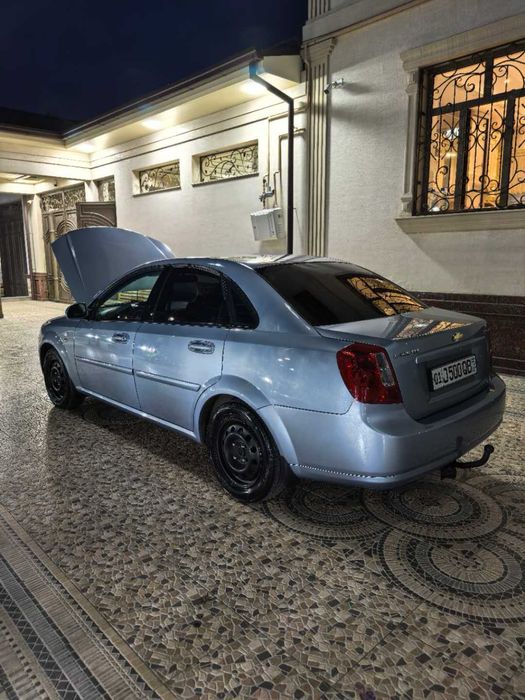 Chevrolet Lacetti  1.8