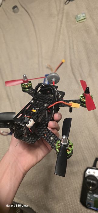 Drona custom fpv