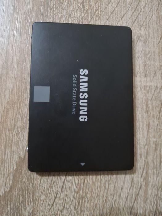 Samsung 860 evo 500gb 100% viata