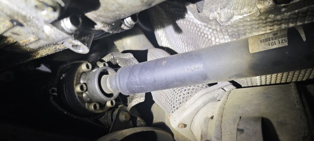 VW Touareg 2.5 TDI (7L) – На части