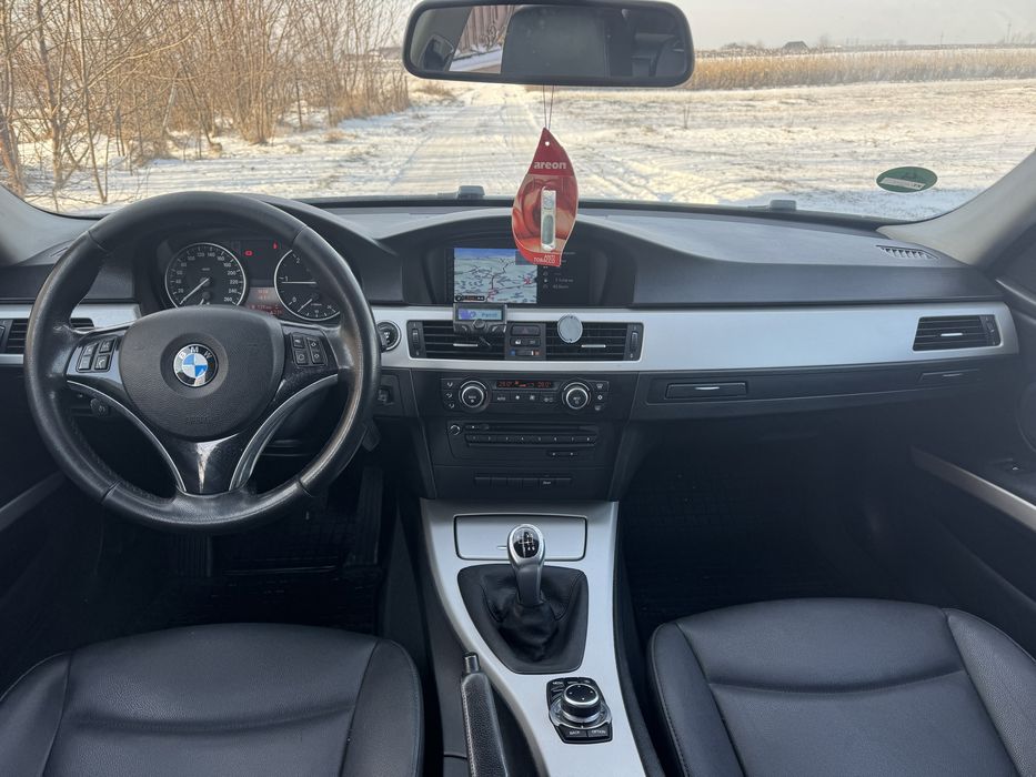 Bmw 320 d euro 5 - proprietar - design M 2010