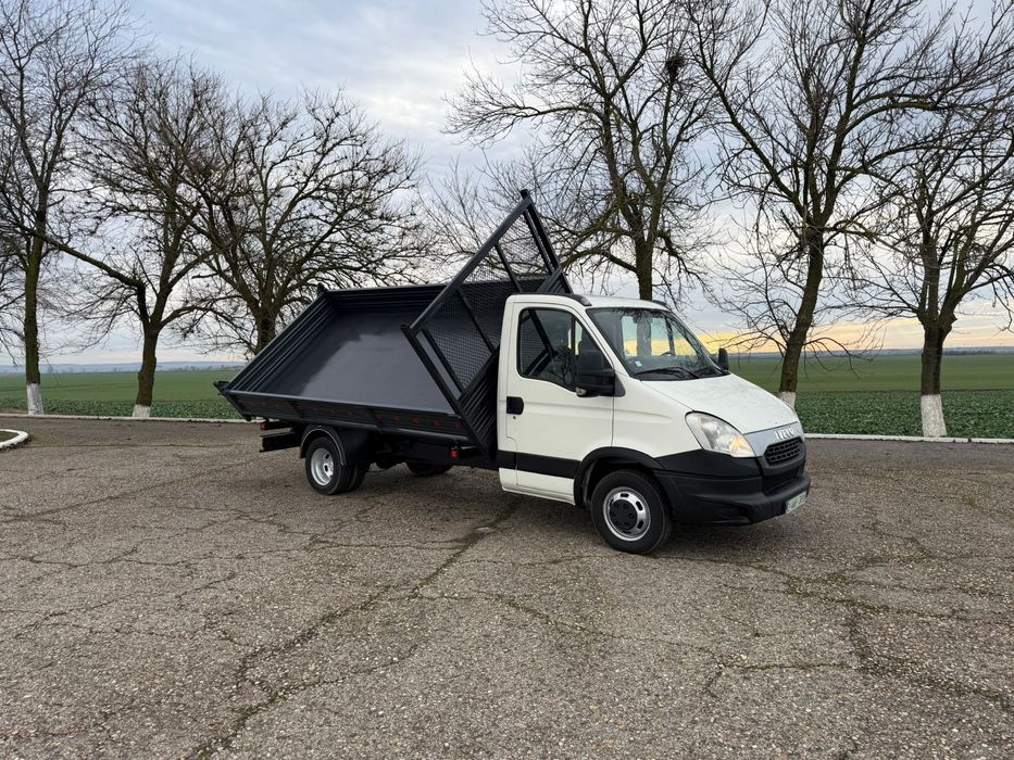 Iveco Daily 35C15 - 3.0 - 150 cai Bena basculabila pe 3 parti - 2013