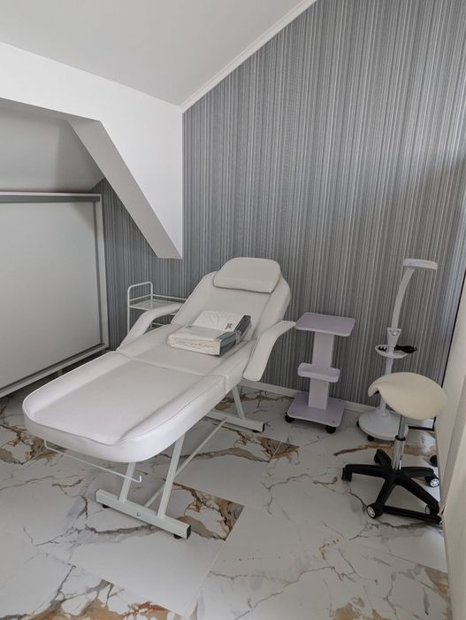 De închiriat spațiu cosmetică