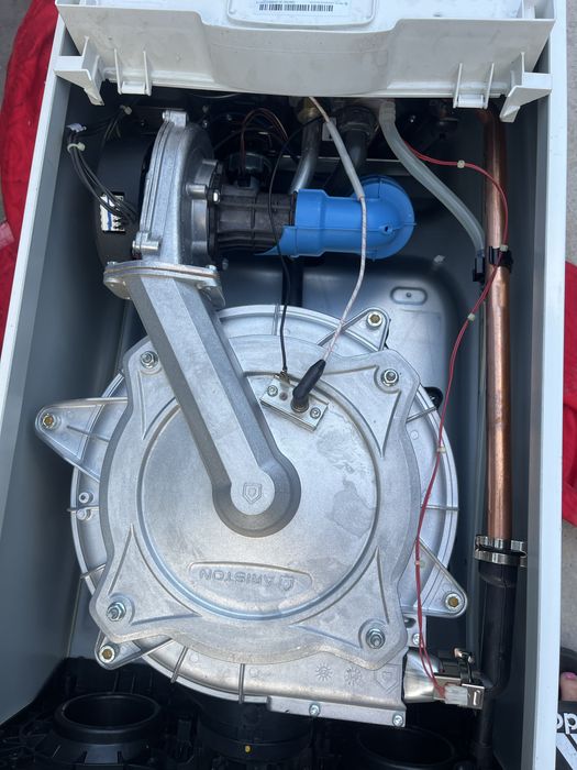Centrala Ariston Matis Condens Plus 24