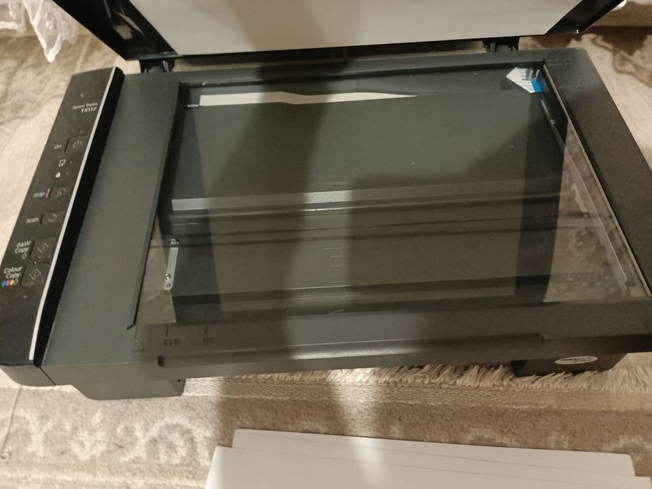 Продам Epson Stylus TX117