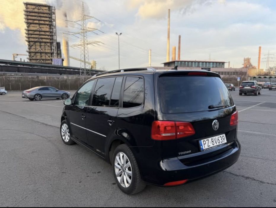 VOLKSWAGEN Touran 2010 — imagine 5
