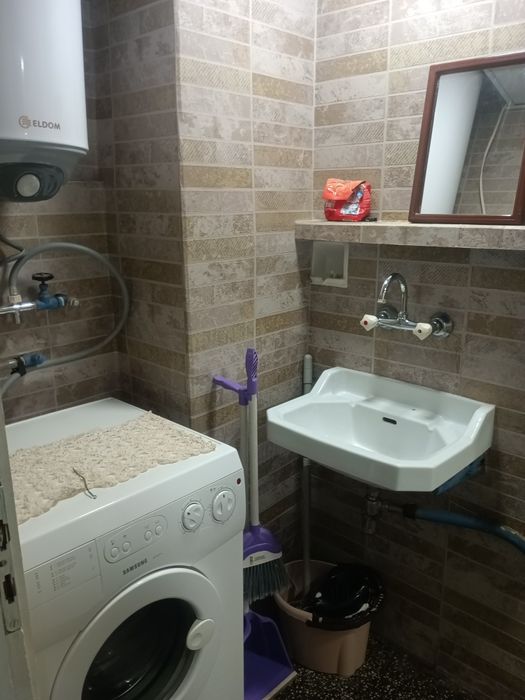 Апартамента 95 квадрата под наем