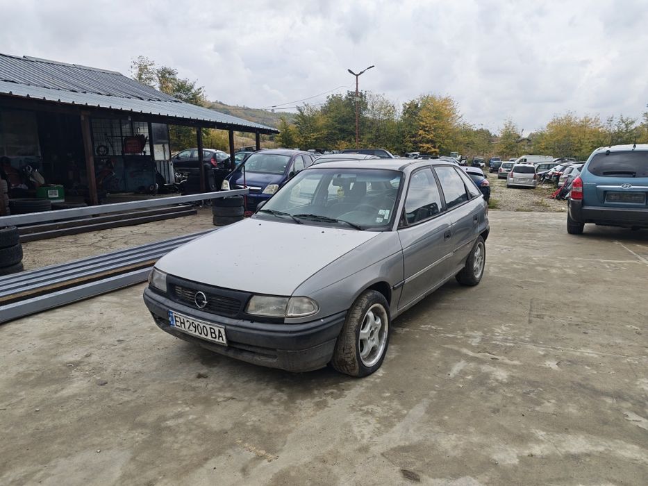 Opel Astra 1.7 DTL 70k. На части