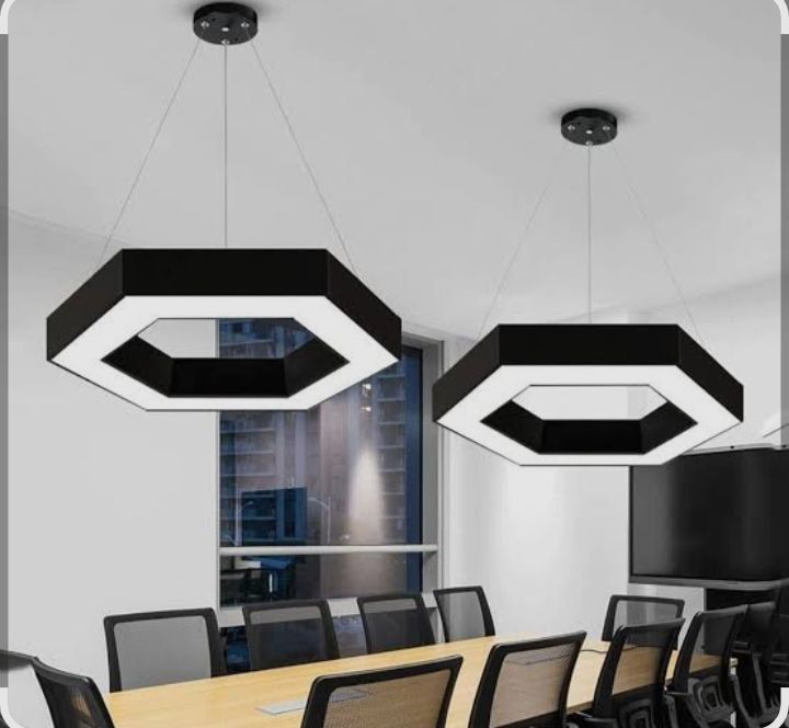 Zamonaviy LED plafon va lustralar