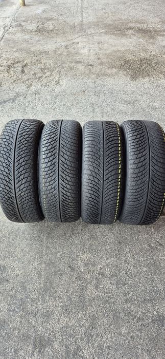 4 anvelope iarna ca noi Michelin 235/50/19,dot 2020/2022.Pret/bucata.