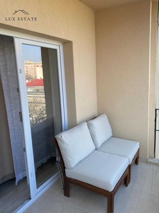 Продава се Двустаен апартамент в София, Център - 60 кв.м за 3467 €/кв.м - Снимка #1