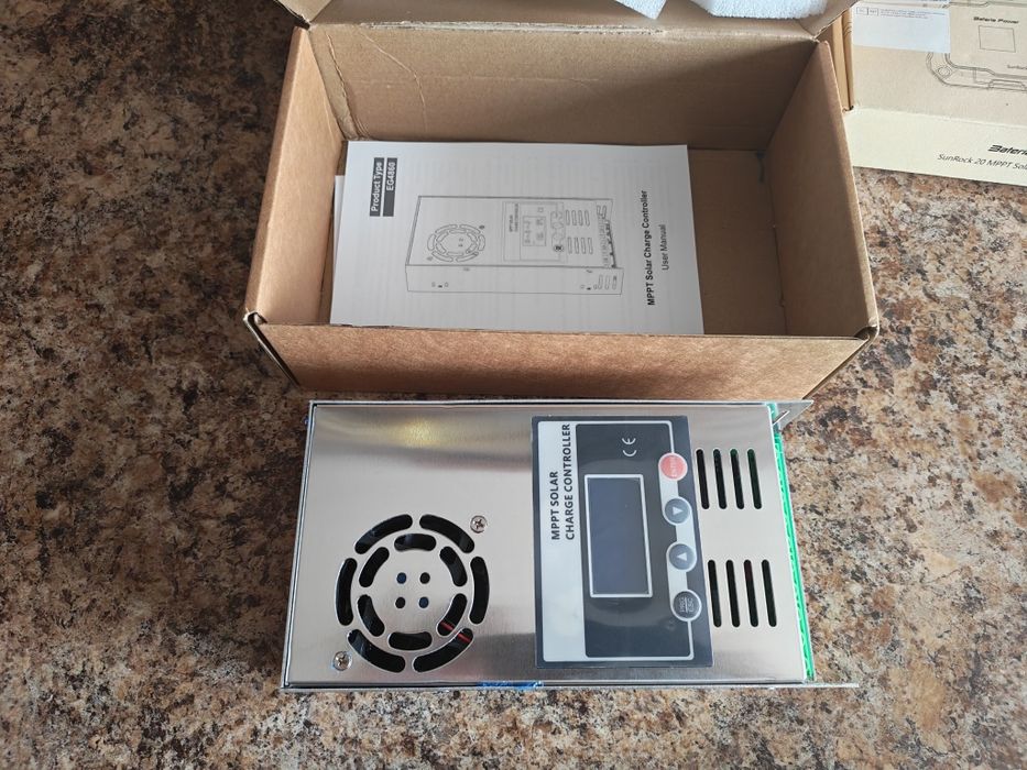 Контролери за слънчеви панели