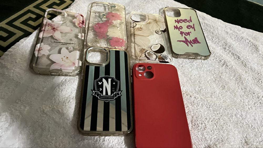 Кейсове за 13 iphone