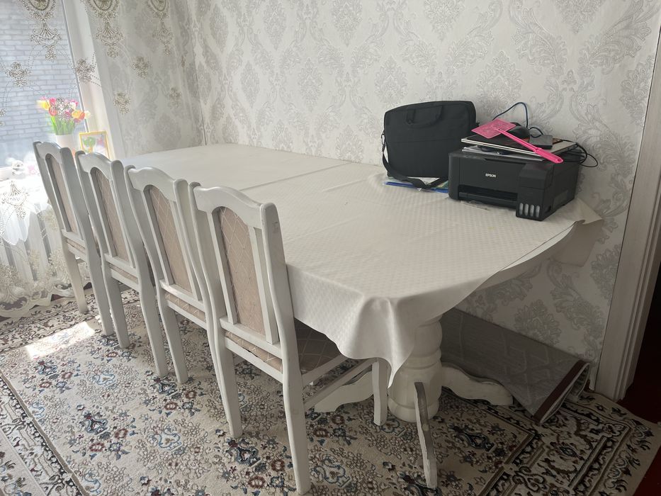 Продам стол со стульями