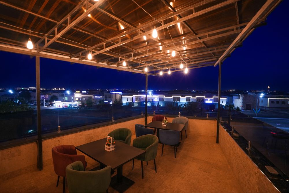Samarqand Darvoza hotel