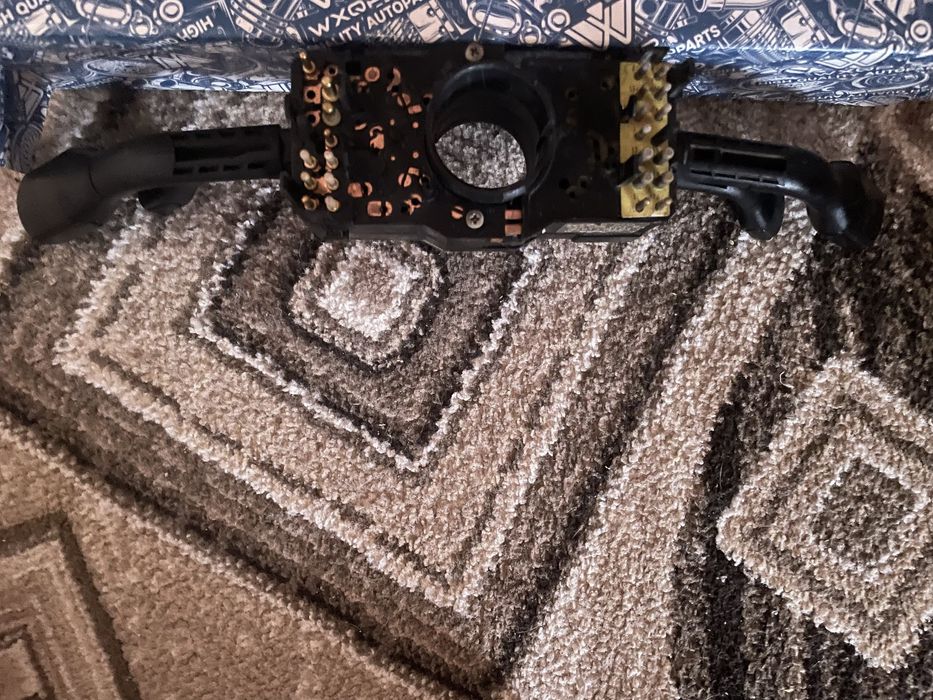 Запчасти на ауди 80 б3