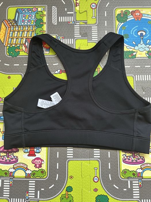 Bustiera Nike marimea M