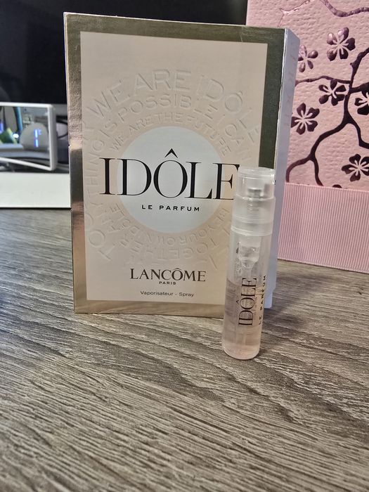 Козметика LANCOME