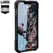 Husa UAG Monarh Carbon Black  pentru iPhone 13 Pro.