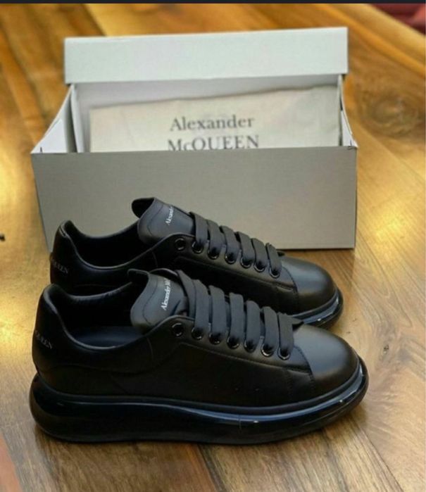 Alexander McQeen обувки