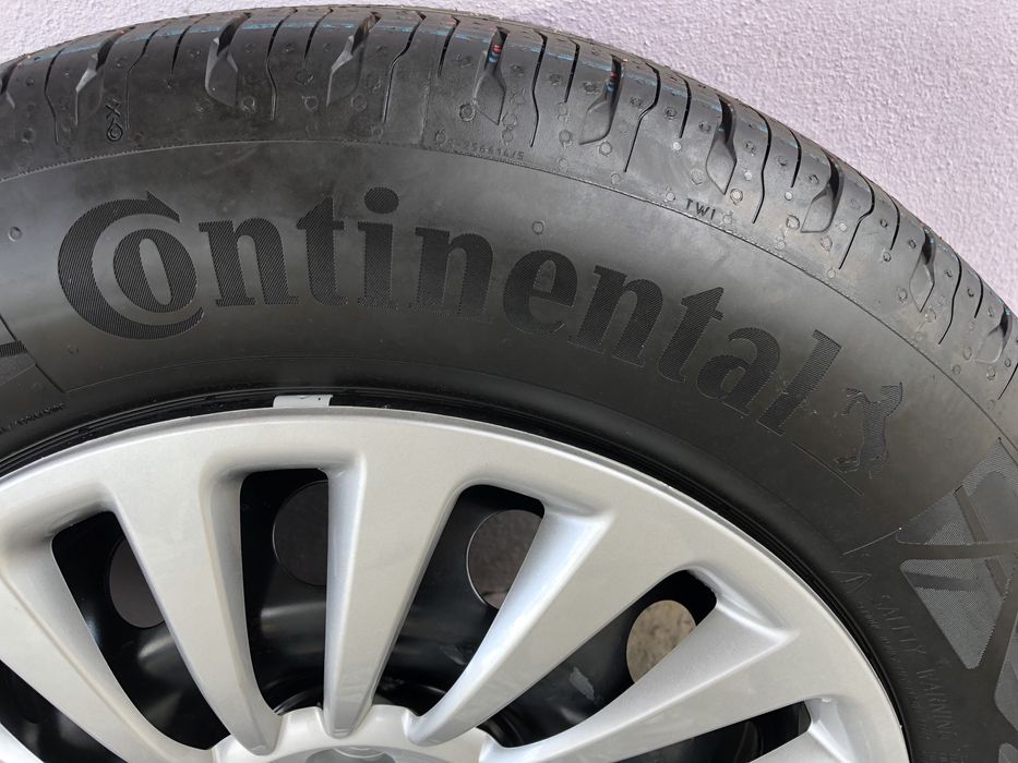 Jante otel cu anvelope de vara Fiat 500, 185/65R15 Continental - NOI