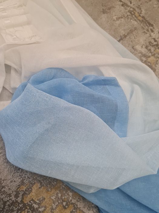 Perdea in degrade alb-bleu-albastru